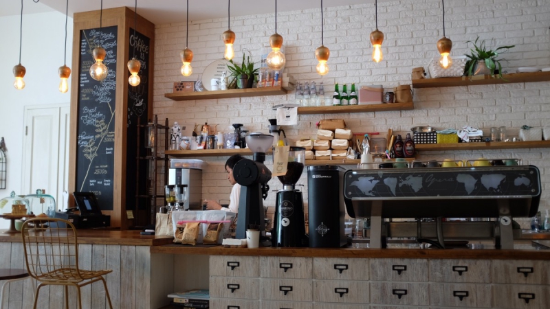 ecommerce-LA FARLEDE-min_coffee_shop_light_cafe_coffee_shop-32620